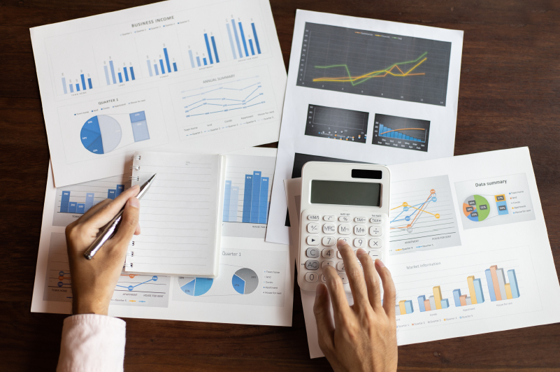 Estudios Financieros